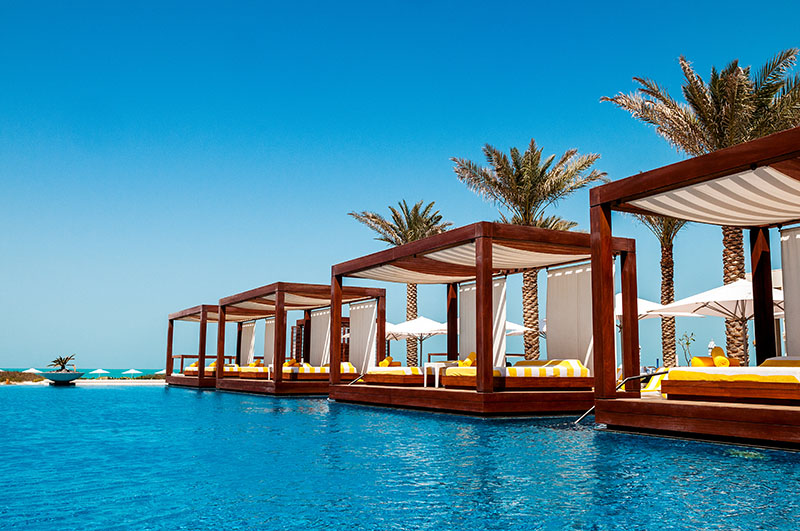 Fine Magazine - Luxurious Accommodations in Aqualane Shores