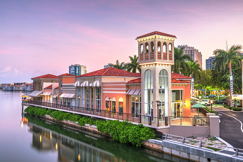 Fine Magazine - Dining and Shopping at The Village Shops on Venetian&nbsp;Bay
